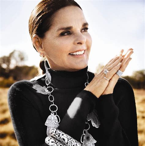 where is ali macgraw today.